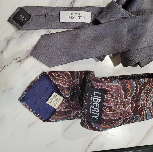 Silk Tie Lot - Picture 5 of 14